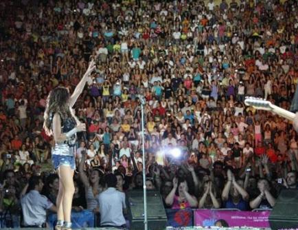 Long Hot (Summer) Tour 2009!