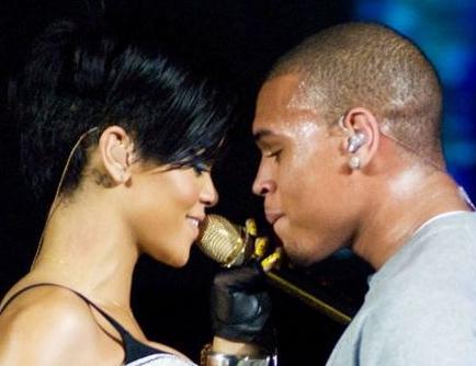 Rihanna – Chris Brown: Όλα επιτρέπονται στον πόλεμο και τον έρωτα!