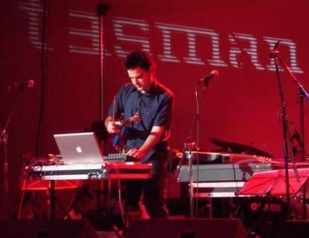 O Tasman support act των Pet Shop Boys!