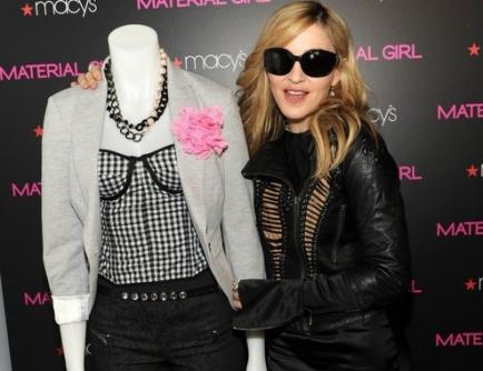Νέα σειρά ρούχων με την υπογραφή της Madonna