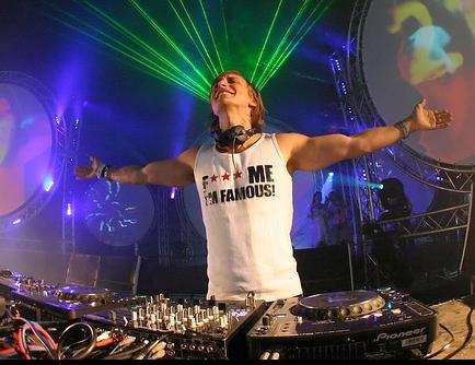 Γιατί ακυρώθηκε η εμφάνιση του David Guetta στην Αθήνα
