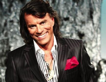 Ψινάκης αντί Μουρατίδη στο επόμενο X Factor;