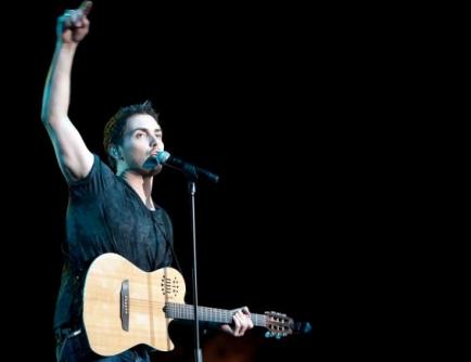 O Μιχάλης Χατζηγιάννης live στο Manchester!