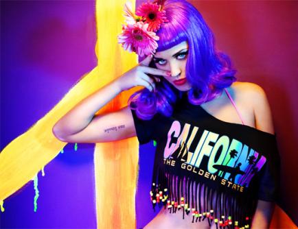 H Katy Perry στο No1 των UK charts