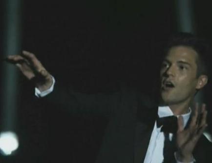 VIDEO: Brandon Flowers – Only The Young