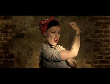 VIDEO: Pink – Raise Your Glass