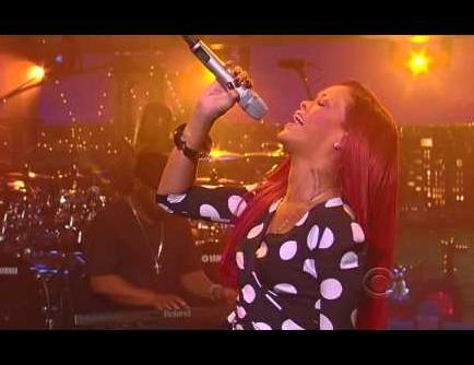 H εμφάνιση της Rihanna στο The David Letterman Show