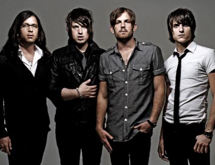 Οι Kings Of Leon ακυρώνουν την περιοδεία τους