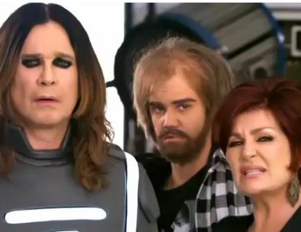 Τι συνέβη στον Justin Bieber;!!!