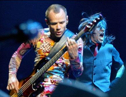 Οι Red Hot Chili Peppers αποκαλύπτουν τον τίτλο του νέου τους δίσκου