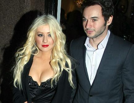 Συνελήφθη η Christina Aguilera!
