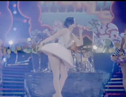 Στιγμιότυπα από την περιοδεία της Katy Perry