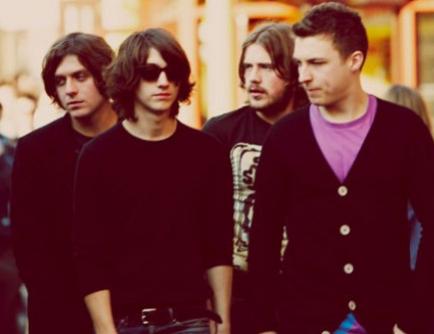 Nέο album από τους Arctic Monkeys τον Ιούνιο
