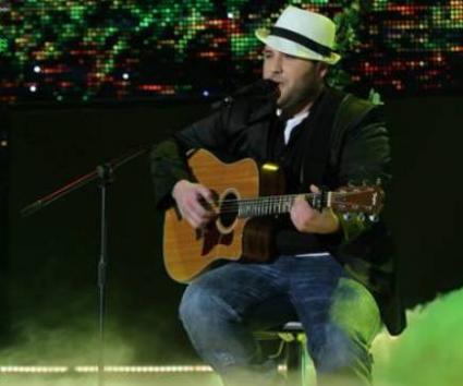 To πρώτο τραγούδι του νικητή του X Factor Χάρη Αντωνίου