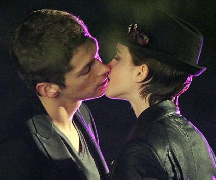 Με ποιόν φιλιέται η Emma Watson;