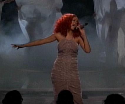 H εμφάνιση της Rihanna στο American Idol