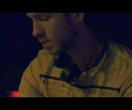Νέο single από τον Calvin Harris “Bounce”