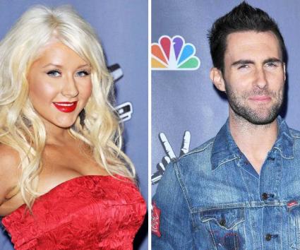 H Christina Aguilera ετοιμάζει ντουέτο με τον frontman των Maroon 5!