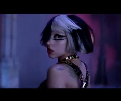 Video: Lady GaGa “Edge of Glory”