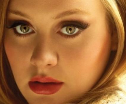 Συνεργασία με την Adele διαπραγματεύεται ο Jay-Z