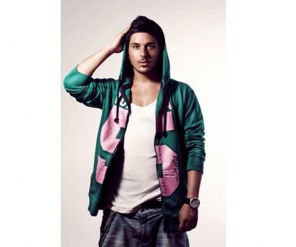 LISTEN: Stan – Ταξίδεψέ Με