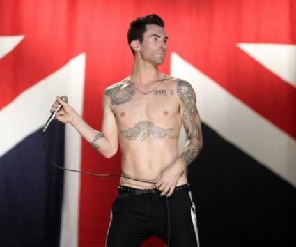 Φωτογραφίες από το video clip της Christina Aguilera και του Adam Levine