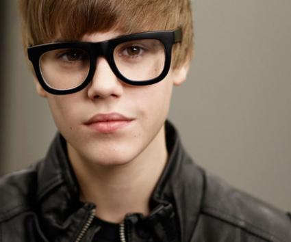 Justin Bieber: ξεπέρασε τους 11εκ. followers στο Twitter