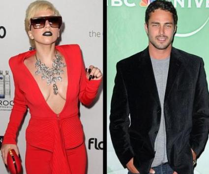 Lady Gaga: τα έφτιαξε με τον τύπο που παίζει στο You and I;