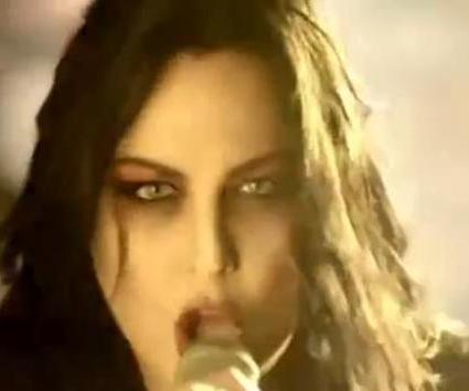 VIDEO: Evanescence – What You Want