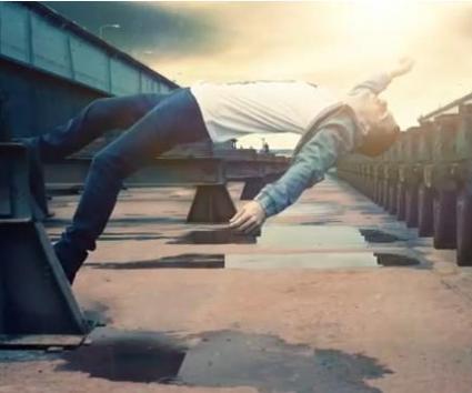 VIDEO: HouseTwins feat. Lisa Ray – Feeling
