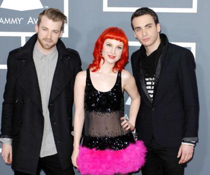 LISTEN: Paramore – Hello Cold World
