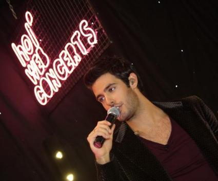 Τι έγινε στο 10ο HOL web concert με τον Κώστα Μαρτάκη