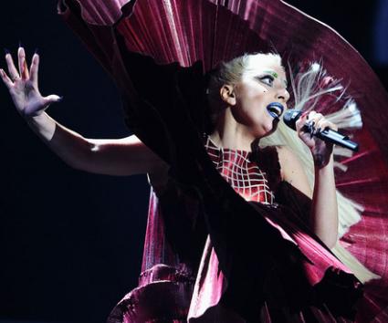 Δύο χρόνια θα διαρκέσει η νέα περιοδεία της Lady Gaga