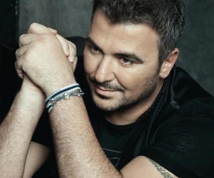 Και ο Αντώνης Ρέμος στο Mad Secret Concert by What’s Up