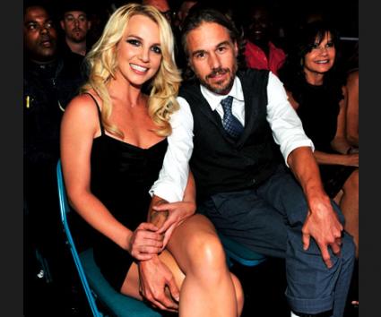 Αρραβωνιάστηκε η Britney Spears!