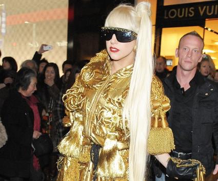 Η Lady GaGa με look… Sailor Moon