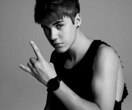 Φωτογραφίες από τη συνέντευξη του Justin Bieber στο V Magazine