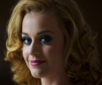 LISTEN: Katy Perry – Bullet