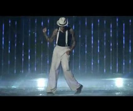 VIDEO: Chris Brown – Turn Up The Music
