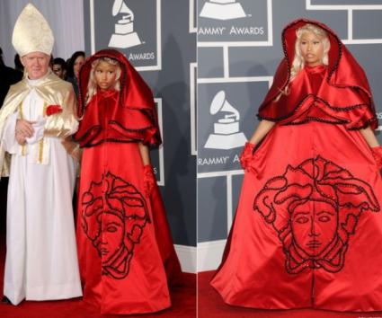 H Nicki Minaj τη λέει στους haters