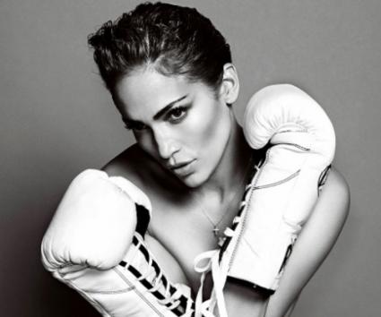 Η Jennifer Lopez τους βγάζει όλους knockout