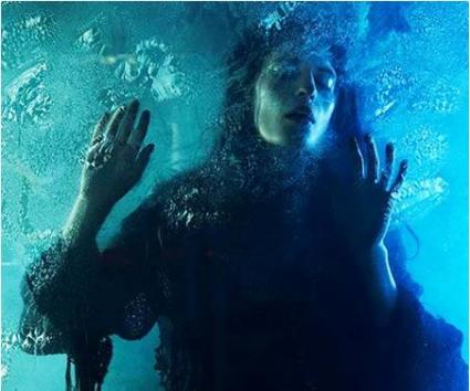 Florence and the Machine – Never Let Me Go