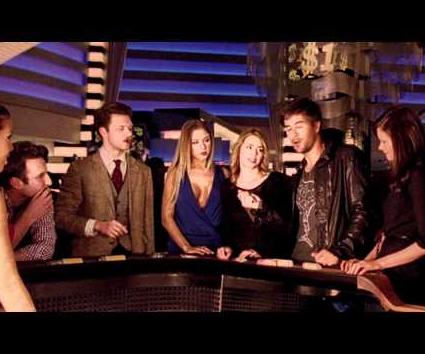 WATCH: Dev & Enrique Iglesias – Naked