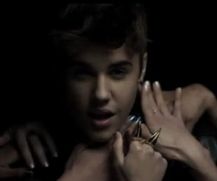 TEASER: Justin Bieber – Boyfriend