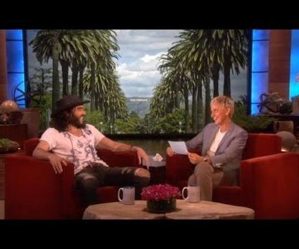 O Russell Brand μιλάει για την Katy Perry
