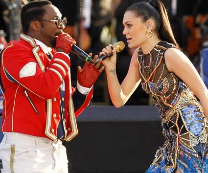 WATCH: Will.I.Am και Jessie J @Jubilee Concert