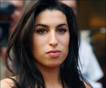 Ετοιμάζεται νέος δίσκος της Amy Winehouse