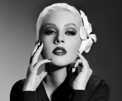 Christina Aguilera : Νέο single “Your Body”