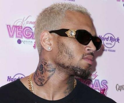 Τί σημαίνει το καινούριο tattoo του Chris Brown;