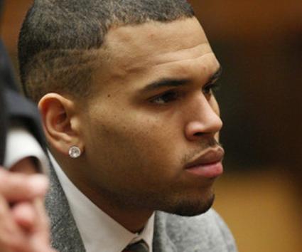 Νέα “μπλεξίματα” για τον Chris Brown